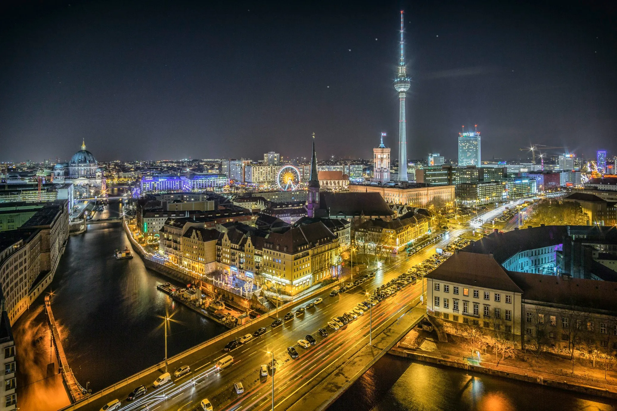 ul. Żelazna 45, 00-875 Warszawa, Polska